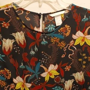 HM BOHO, FLORAL PRINT TOP, LONG SLEEVES SIZE 8